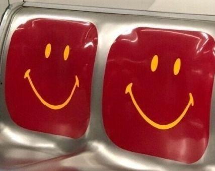 娃吃瓜的文案,揭秘童趣世界里的甜蜜诱惑