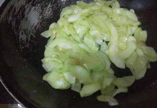 香蕉角瓜怎么吃,香蕉角瓜的多样美味食用指南