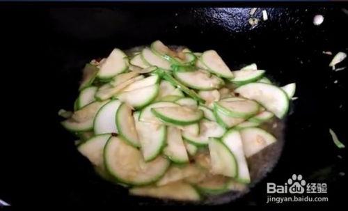 茭瓜干咋吃,解锁美味新境界